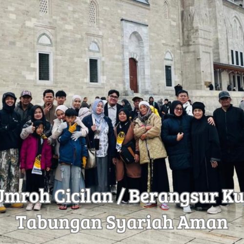 Suasana keberangkatan jemaah dari program biaya umroh cicilan / berangsur kuningan